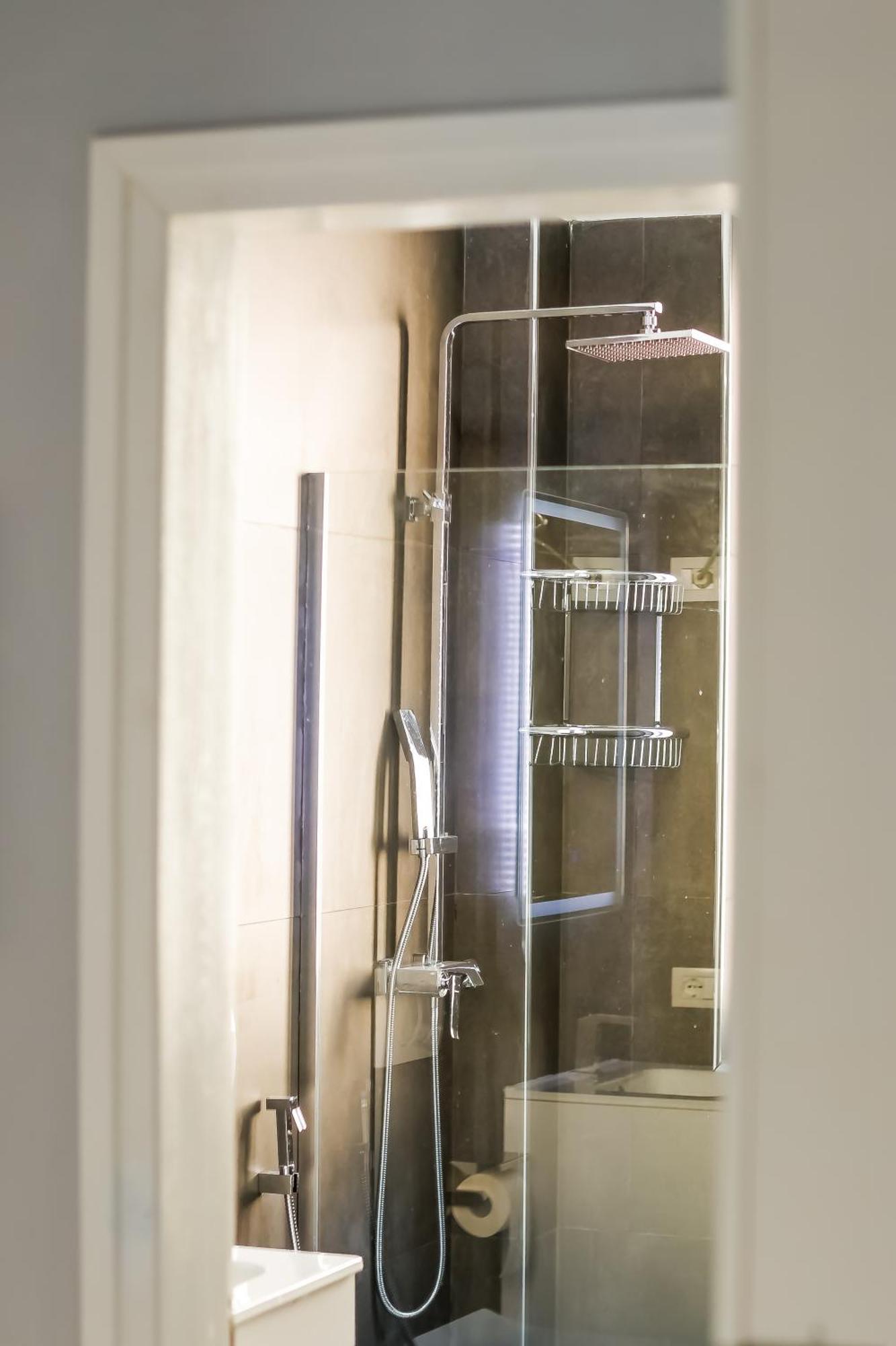Viewpoint Central Apartment Tirana Exterior photo